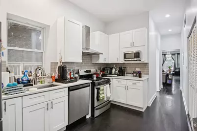 917 N Sacramento Boulevard, Chicago, IL 60622 - Photo 10