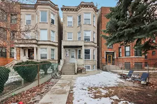 917 N Sacramento Blvd, Chicago, IL 60622 - Photo 1