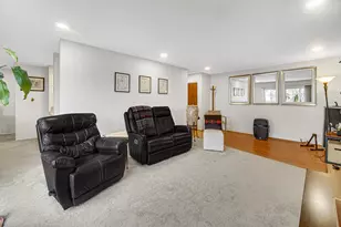 101 N Lincoln Ln, Arlington Heights, IL 60004 - Photo 8