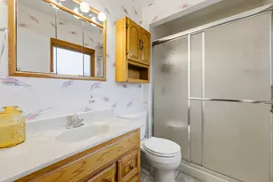 1321 Cumberland Cir E, Elk Grove Village, IL 60007 - Photo 20