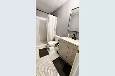 1065 Hiawatha Drive, Elgin, IL 60120 - Photo 10