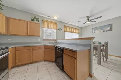 2258 Graystone Drive, Joliet, IL 60431 - Photo 6