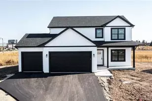 14192 Prairie Commons Ln, South Beloit, IL 61080 - Photo 2