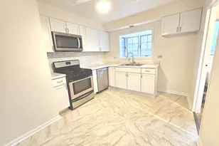 434 Shabbona Dr, Park Forest, IL 60466 - Photo 6