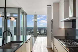 1114 W Carroll Ave, Chicago, IL 60607 - Photo 10