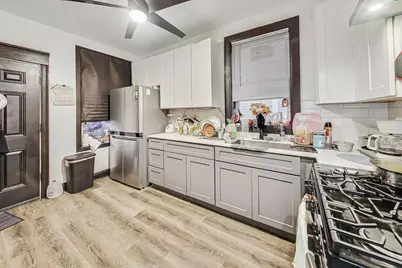 1121 N Lawndale Avenue, Chicago, IL 60651 - Photo 8