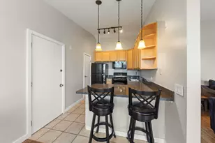 6010 Forest View Rd, Lisle, IL 60532 - Photo 10