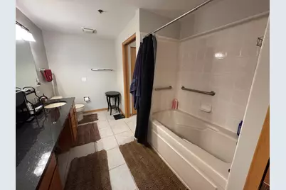 3135 Town Square Drive #104, Rolling Meadows, IL 60008 - Photo 32