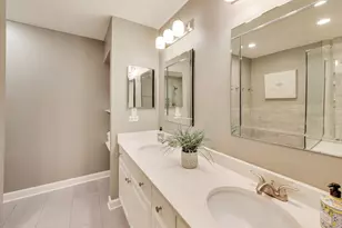 645 Citadel Dr, Westmont, IL 60559 - Photo 22