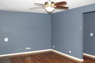 1396 Carriage Way, Roselle, IL 60172 - Photo 6