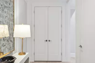 116 N Willard Ct, Chicago, IL 60607 - Photo 2