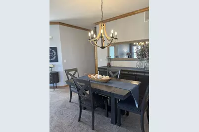 16300 Crescent Lake Drive, Crest Hill, IL 60403 - Photo 6