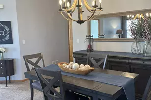 16300 Crescent Lake Dr, Crest Hill, IL 60403 - Photo 6