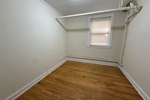 2111 Grove Ave, Berwyn, IL 60402 - Photo 4