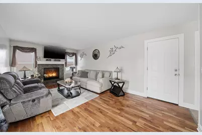 1625 Powder Horn Drive, Algonquin, IL 60102 - Photo 8