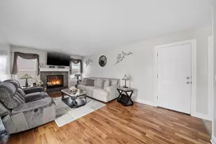 1625 Powder Horn Dr, Algonquin, IL 60102 - Photo 8