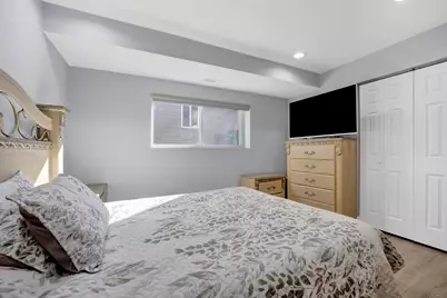 27W180 Cooley Avenue, Winfield, IL 60190 - Photo 8