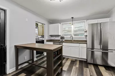 608 E Baltimore Street, Wilmington, IL 60481 - Photo 6