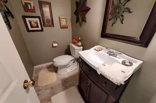 787 Oak Hill Rd, Lake Barrington, IL 60010 - Photo 38