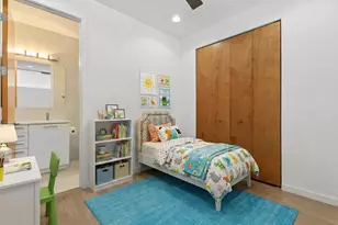 2323 N Leavitt St, Chicago, IL 60647 - Photo 20