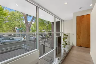 2323 N Leavitt St, Chicago, IL 60647 - Photo 18