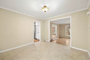 320 Fox Hunt Trail, Barrington, IL 60010 - Photo 6