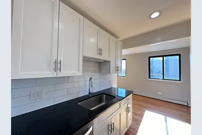 6954 N Sheridan Road #520, Chicago, IL 60626 - Photo 4