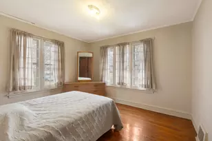 556 Orchard Ct, Des Plaines, IL 60016 - Photo 8