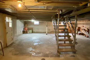 556 Orchard Ct, Des Plaines, IL 60016 - Photo 12