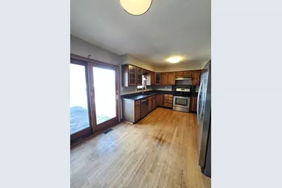 830 Division Street, South Elgin, IL 60177 - Photo 18