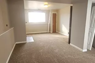 830 Division St, South Elgin, IL 60177 - Photo 2