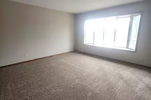 830 Division St, South Elgin, IL 60177 - Photo 12