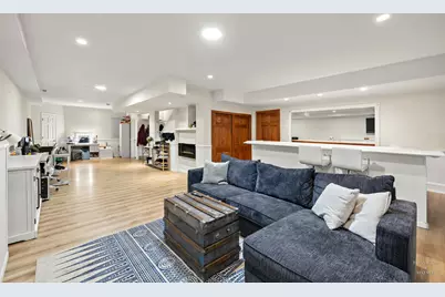 680 Blackthorn Drive, Crystal Lake, IL 60014 - Photo 22