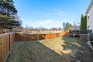 680 Blackthorn Dr, Crystal Lake, IL 60014 - Photo 32