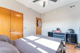 2805 N 75th Ct, Elmwood Park, IL 60707 - Photo 14