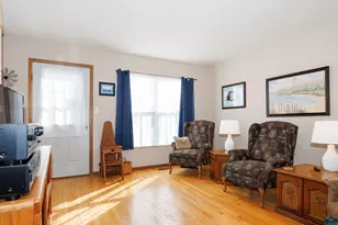 113 N 2nd St, Mclean, IL 61754 - Photo 6