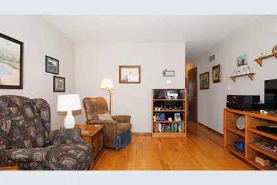 113 N 2nd Street, Mclean, IL 61754 - Photo 8