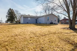113 N 2nd St, Mclean, IL 61754 - Photo 30