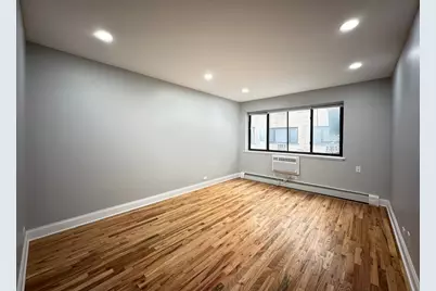 6954 N Sheridan Road #410, Chicago, IL 60626 - Photo 8