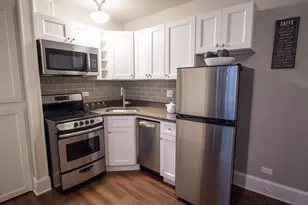 817 W Lakeside Pl, Chicago, IL 60640 - Photo 2