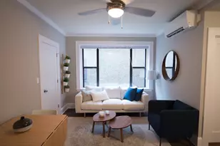 817 W Lakeside Pl, Chicago, IL 60640 - Photo 8