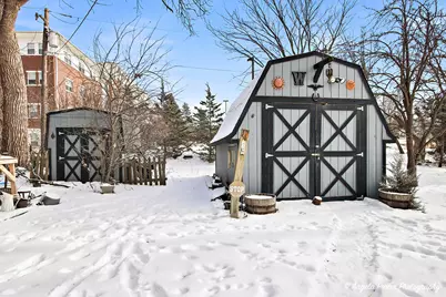 8 E Rollins Road, Round Lake Beach, IL 60073 - Photo 18