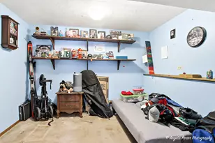8 E Rollins Rd, Round Lake Beach, IL 60073 - Photo 12