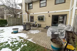 175 N Clare Ct, Wood Dale, IL 60191 - Photo 26