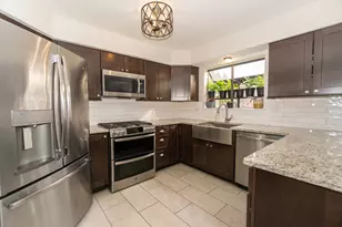 175 N Clare Ct, Wood Dale, IL 60191 - Photo 8