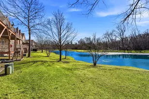 1304 Christine Ct, Vernon Hills, IL 60061 - Photo 32