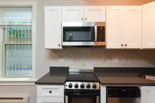 640 W Wrightwood Ave, Chicago, IL 60614 - Photo 4