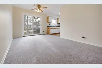 [Address not provided], Elk Grove Village, IL 60007 - Photo 6