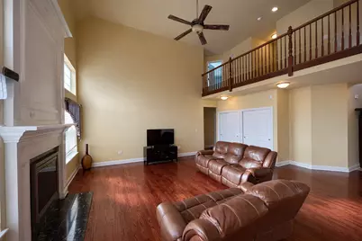 4304 Champion Road, Naperville, IL 60564 - Photo 4