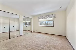 4188 Cove Ln, Glenview, IL 60025 - Photo 10